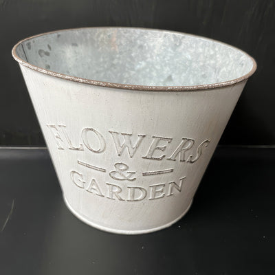 Whitewash Tin Flowers - Garden Express Australia
